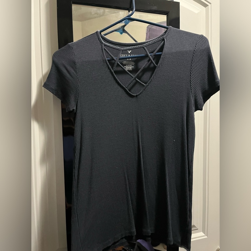 American eagle crisscross tee